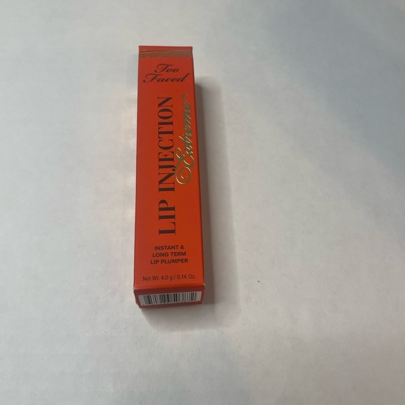 Too Faced Lip Injection Extreme - Picture 9 of 9